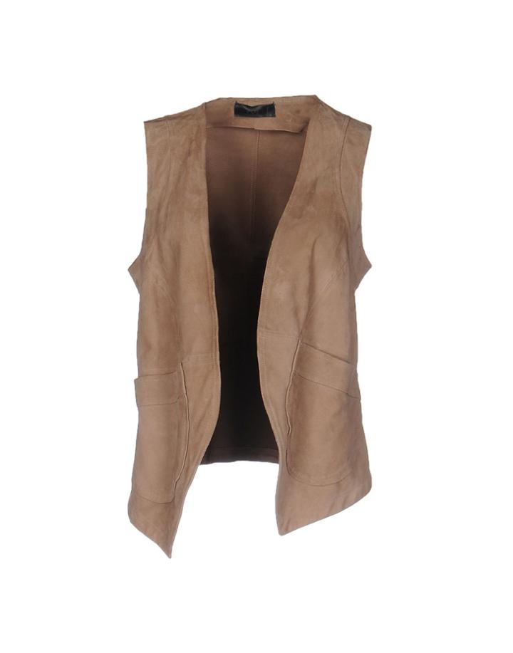 Rvl Tops