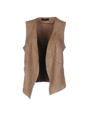 Rvl Tops