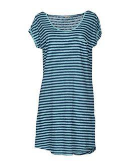 Closed Short Dresses