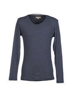 Suit T-shirts