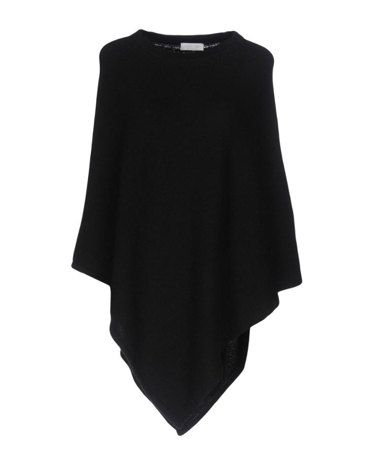 Loft 596 Milano Capes & Ponchos