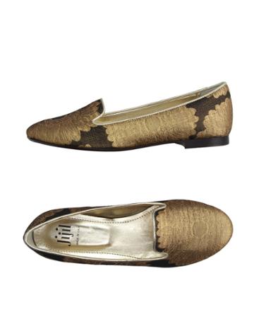 Jijil Loafers