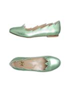 X Shoes Ballet Flats