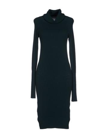 Tikaluna Knee-length Dresses