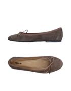 Oregon Ballet Flats