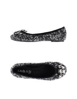 Lal  Ballet Flats