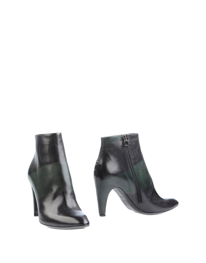 Taoma F. Ankle Boots