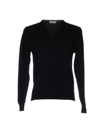 Unee+o Sweaters
