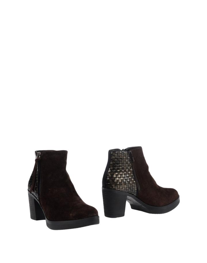 Kess Ankle Boots