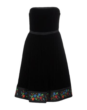 Uschanka Short Dresses