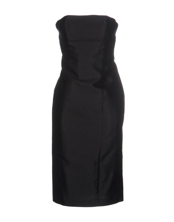 Thana Short Dresses