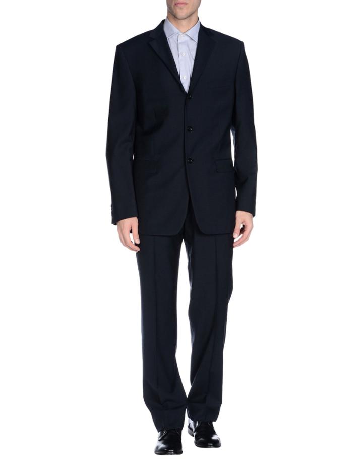 Victor Victoria Suits