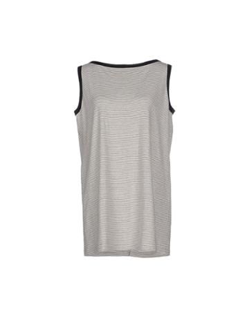 Se (sacreenfum ) Tank Tops