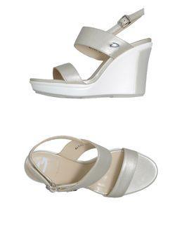 Alberto Guardiani Beach Wedges