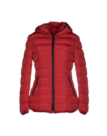 B. Style Jackets