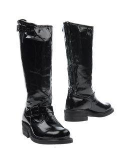 Walker Boots