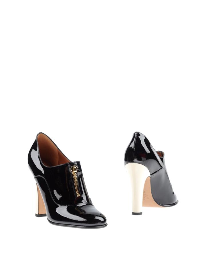 Valentino Garavani Booties