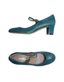 Avril Gau Pumps