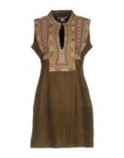 Alphamoment Short Dresses