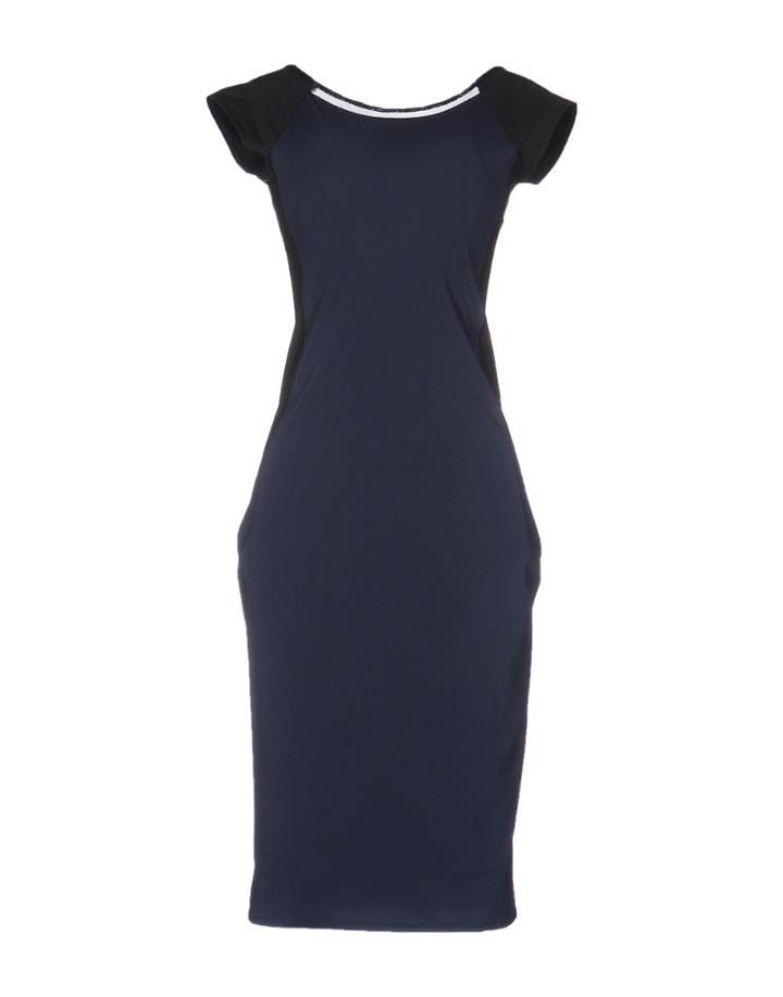 Callens Knee-length Dresses