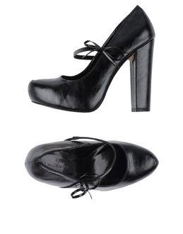 Silvian Heach Pumps