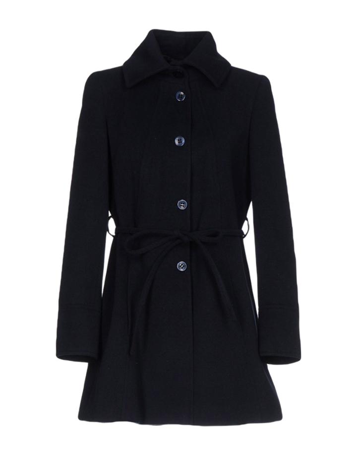 On Air By Magia. Coats