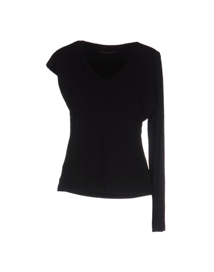 Vittoria Romano T-shirts