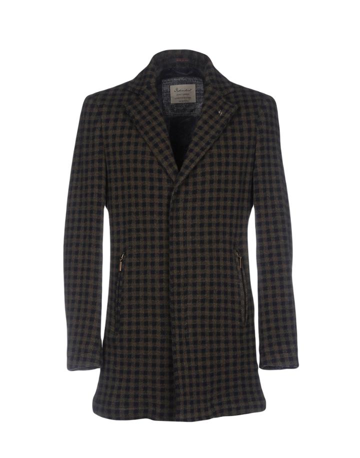 Yan Simmon Coats
