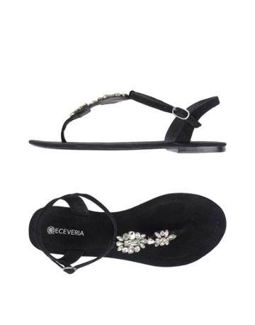 Eceveria Toe Strap Sandals