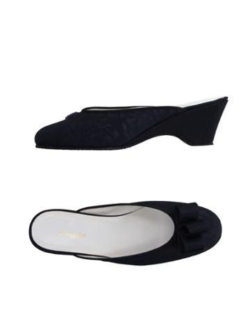 Bossola Slippers