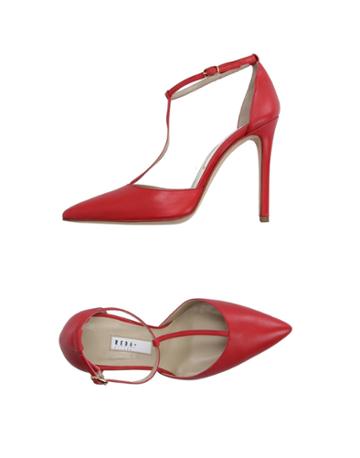 Reda Pumps