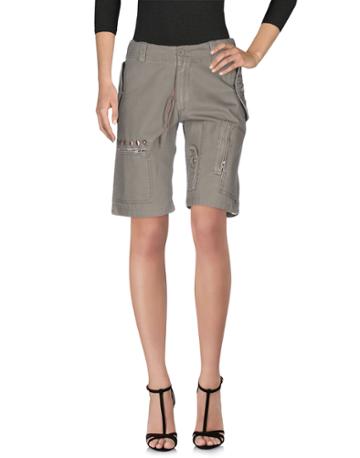 Studs War Bermudas
