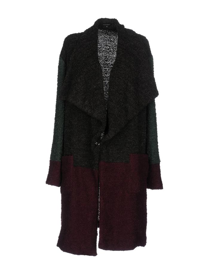 L O De Faldas Cardigans