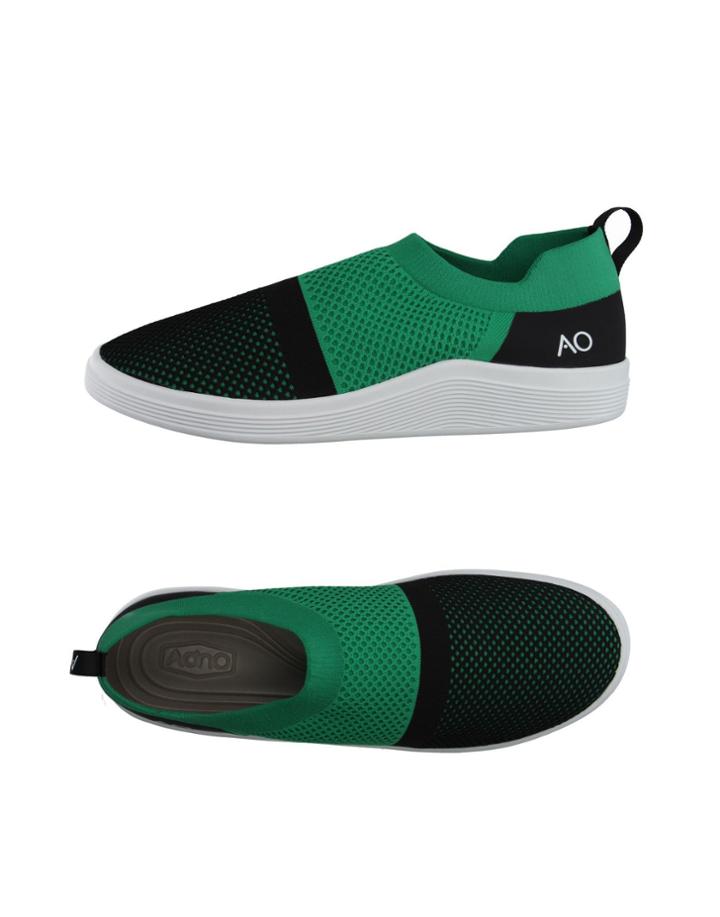 Adno&reg; Sneakers