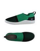 Adno&reg; Sneakers