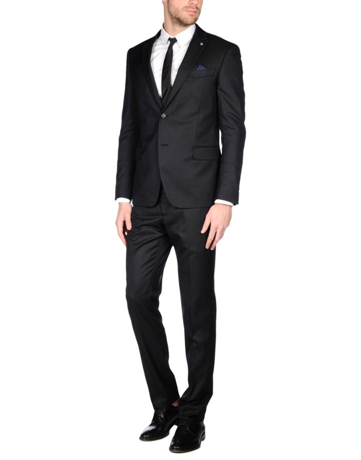 Loft 596 Milano Suits