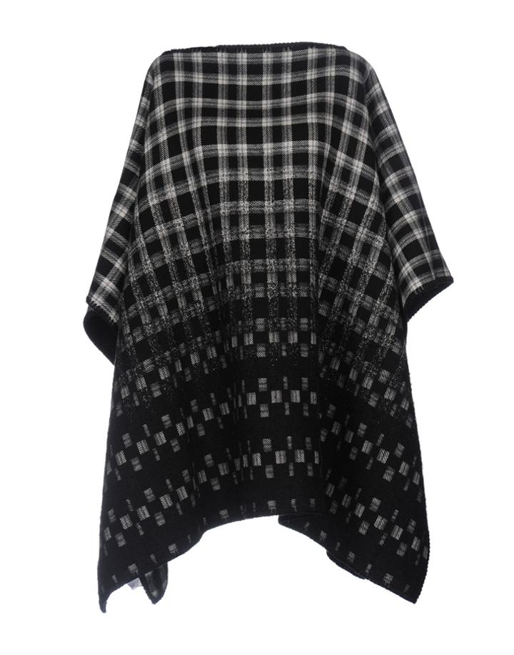 Monica Sarti Capes & Ponchos