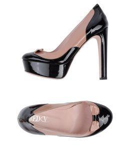 Red(v) Pumps