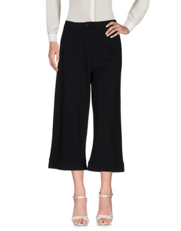 Mama B. 3/4-length Shorts