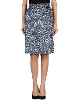 Blancs Manteaux Knee Length Skirts
