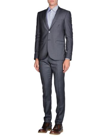 Roberto Fanella Suits