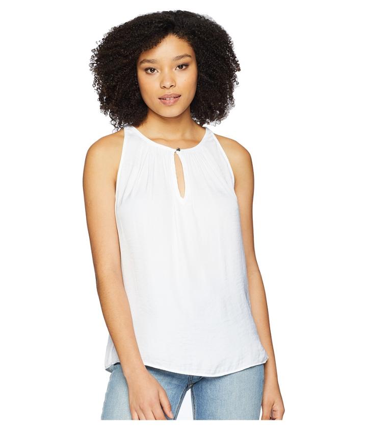 Vince Camuto - Sleeveless Rumple Keyhole Halter Blouse