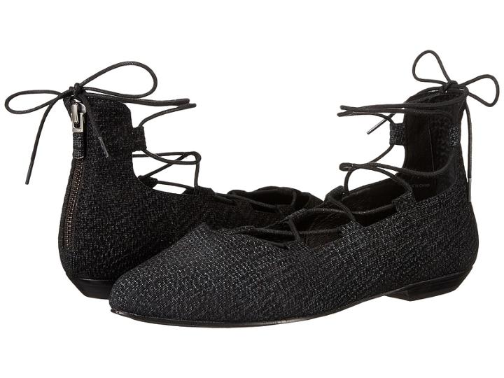 Eileen Fisher - Loop 2
