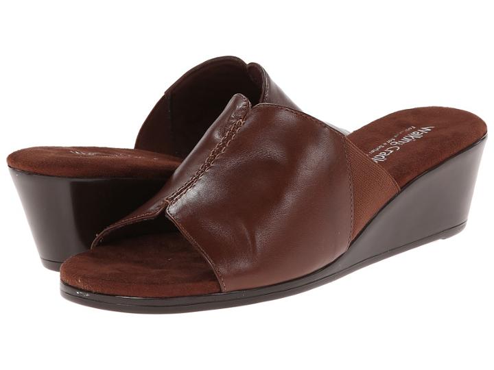 Walking Cradles - Nestle