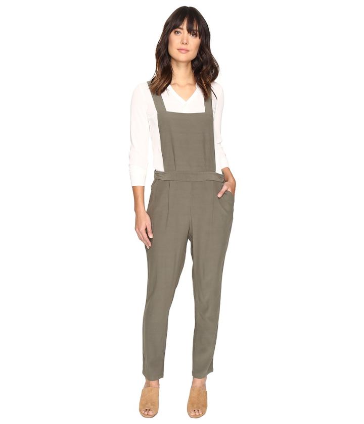 Bb Dakota - Kelly Overall