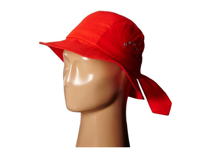 Betmar - Knotted Cloche