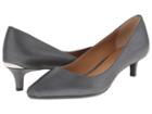Calvin Klein - Gabrianna Pump