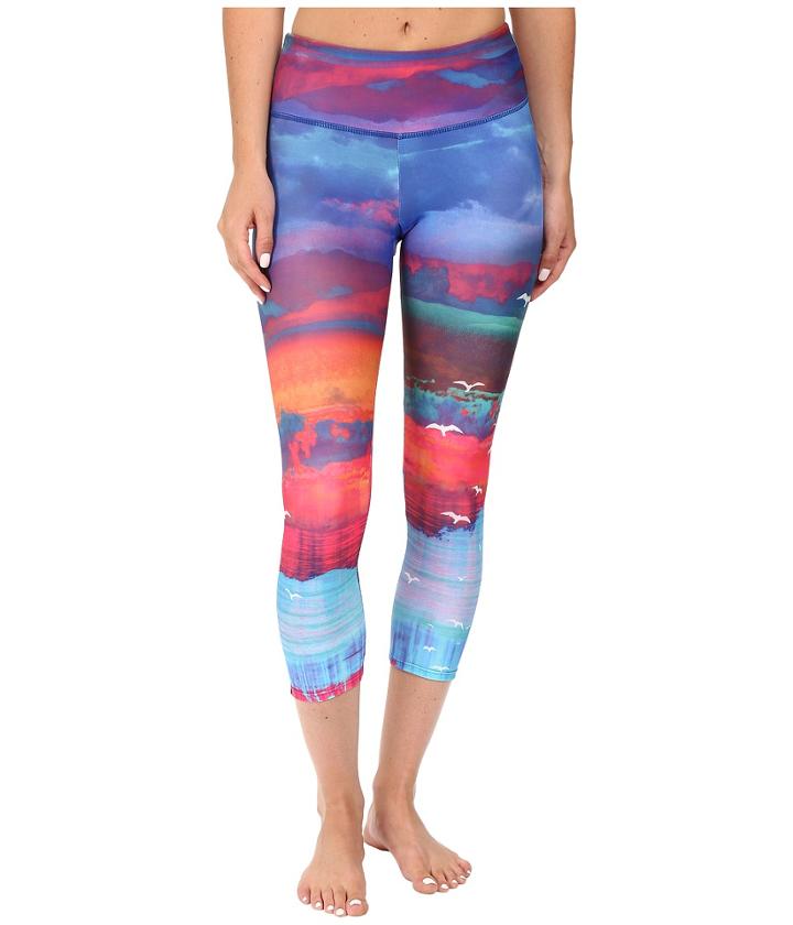 Onzie - White Sands Graphic Capris