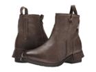 Ugg Collection - Stella