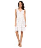 Adrianna Papell - Deep V-neck Fit Flare Medallion Lace Dress